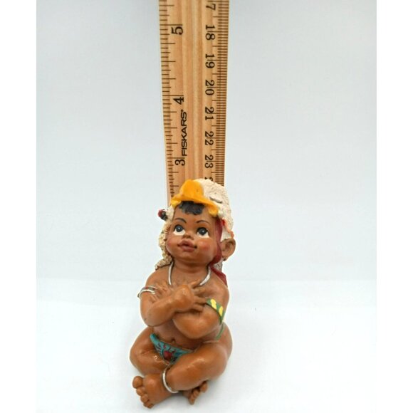 Native American Baby Wearing Eagle Headdress Feather 3.25 Inch Vintage Figurine - Picture 2 of 14
